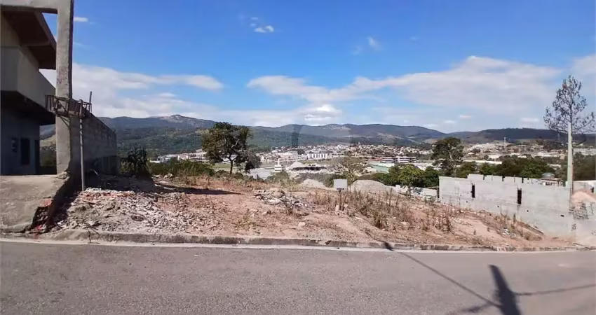 Terreno à venda na Das Éricas, --, Jardim Estância Brasil, Atibaia