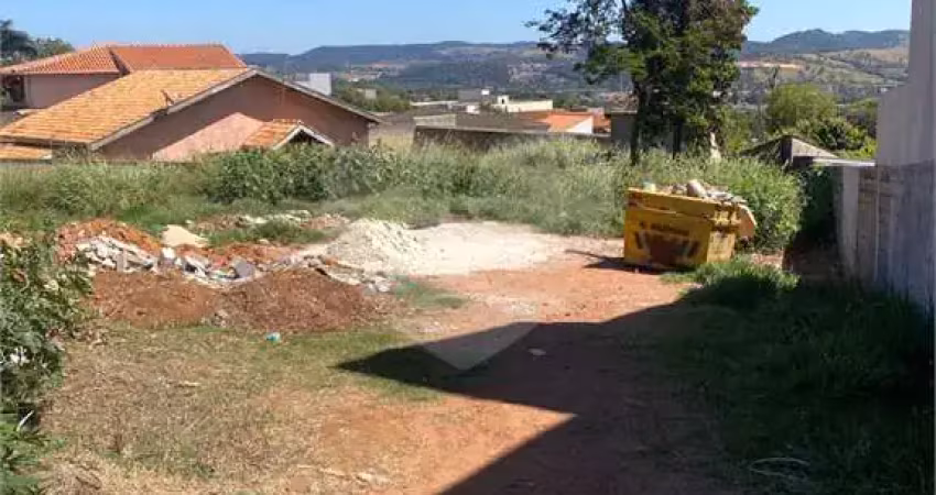 Terreno à venda na Dos Cedros, --, Jardim dos Pinheiros, Atibaia