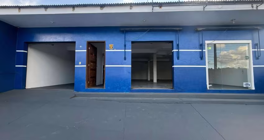 Loja em CAMPO MAGRO com 120m²