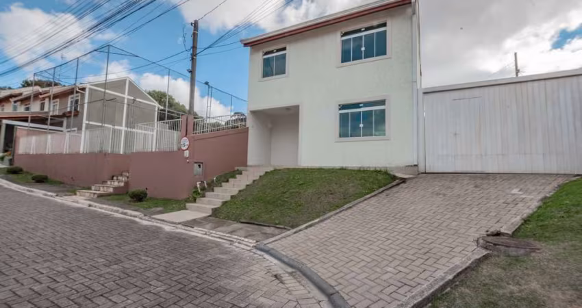 Sobrado no ORLEANS com 70,30 m²