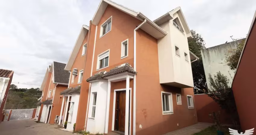 Casa com 3 quartos para alugar na Rua Alcides Darcanchy, 473, Santa Felicidade, Curitiba