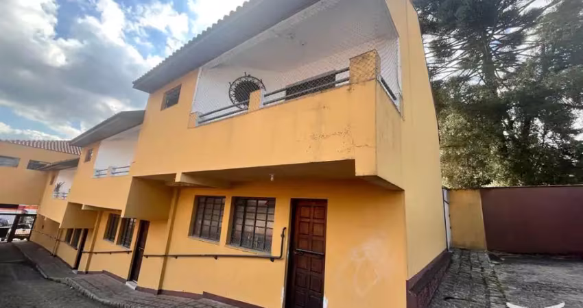 Casa com 2 quartos à venda na Rua Acelino Grande, 50, Butiatuvinha, Curitiba
