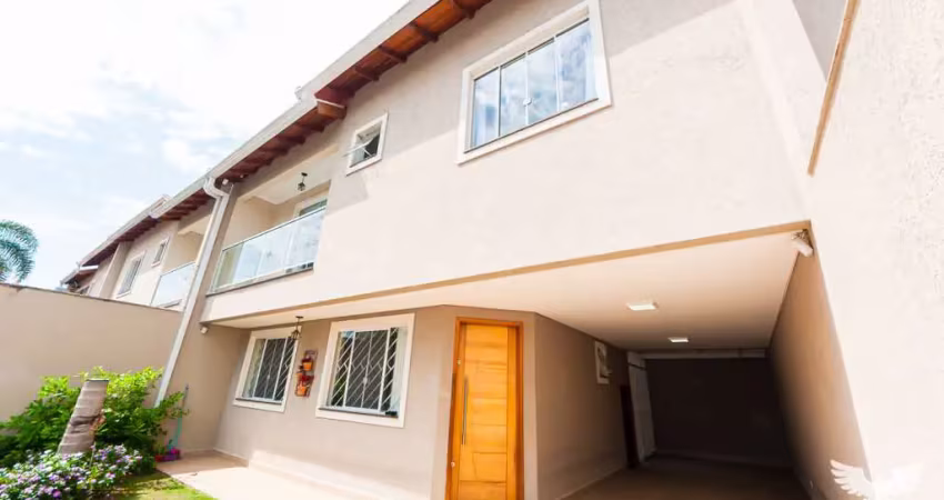 Casa com 3 quartos à venda na Rua Alberto Panek, 375, Orleans, Curitiba