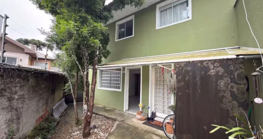 Casa com 3 quartos para alugar na Rua Acelino Grande, 541, Santa Felicidade, Curitiba