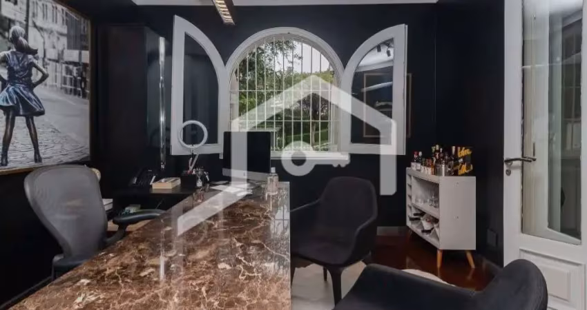 Casa com 4 quartos à venda na Rua Itamarati, 151, Pacaembu, São Paulo