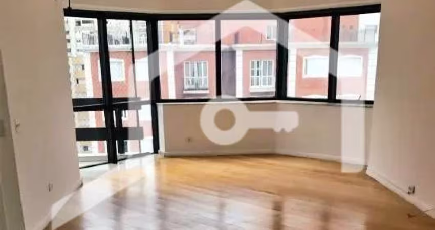 Apartamento com 3 quartos para alugar na Rua Inhambú, 770, Moema, São Paulo