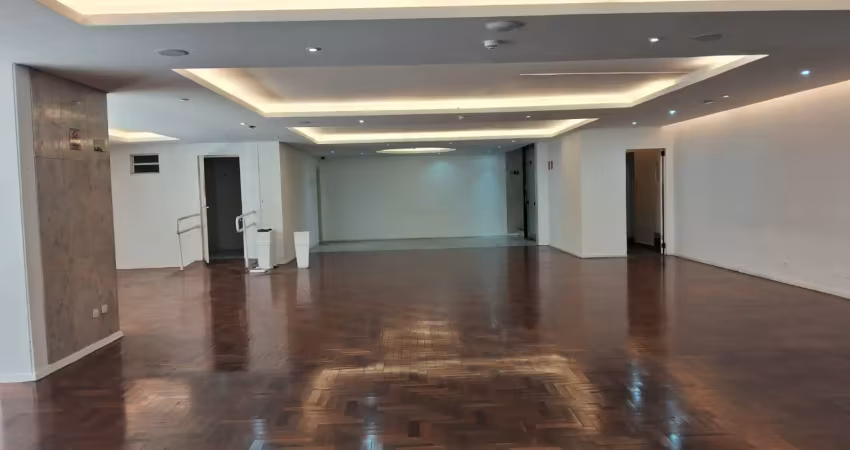Casa comercial com 5 salas para alugar na Rua Eça d Queiroz, 542, Vila Mariana, São Paulo