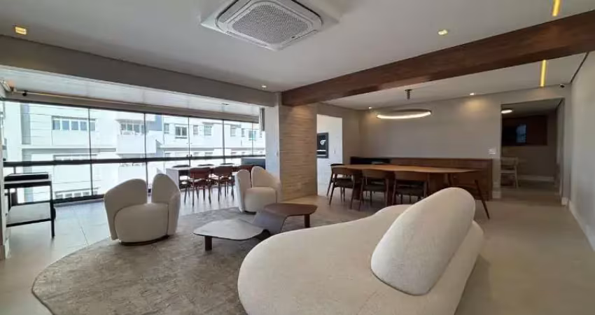 Lindo apartamento mobiliado alphaville centro 287metros
