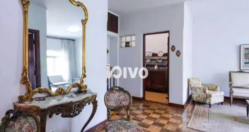 Casa com 4 quartos e 4 vagas, 270 m² - venda por R$ 2.500.000 ou aluguel por R$ 4.830/mês - Saúde