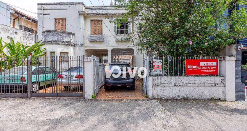 Sobrado com 3 quartos à venda, 8 vagas, 245 m² por R$ 1.100.000 - Vila Mariana