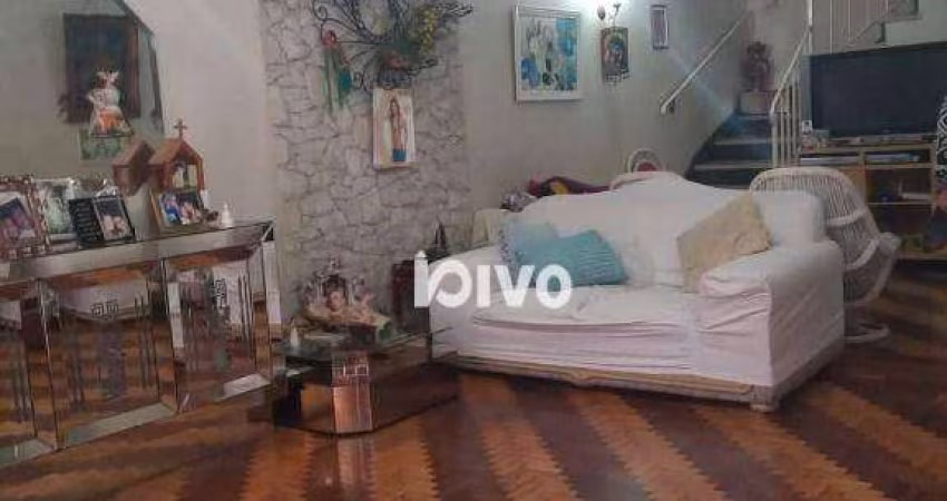 Sobrado com 3 quartos e 2 vagas à venda, 221 m² por R$ 1.150.000 - Mirandópolis