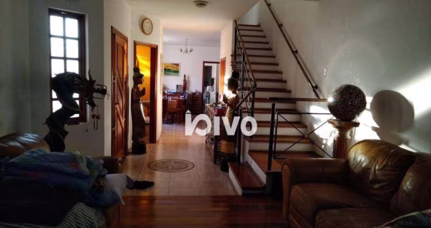 Casa com 4 quartos e 6 vagas à venda, 335 m² por R$ 1.750.000 - Planalto Paulista