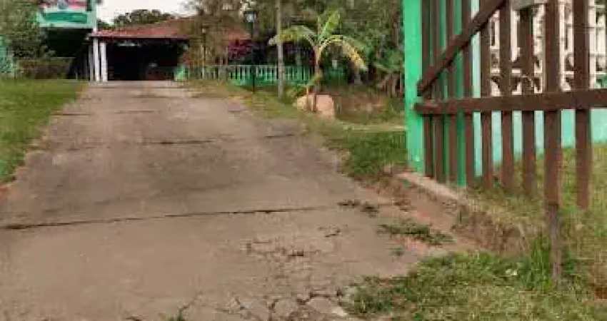 Chácara com 8 dormitórios à venda, 4000 m² por R$ 800.000,00 - Parque Piratininga - Itaquaquecetuba/SP