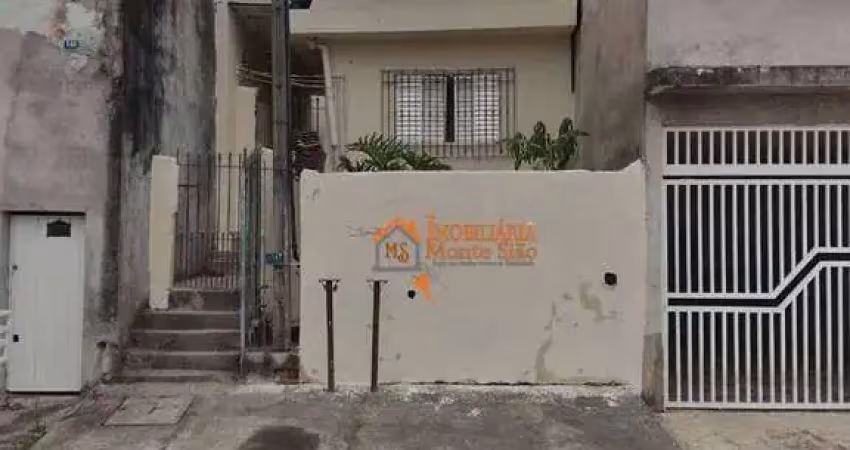 Sobrado com 4 dormitórios à venda, 200 m² por R$ 426.000,00 - Cidade Soberana - Guarulhos/SP