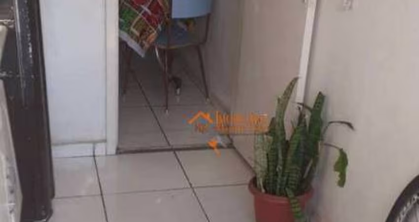 Apartamento com 2 dormitórios à venda por R$ 95.000,00 - Jardim Guilhermino - Guarulhos/SP