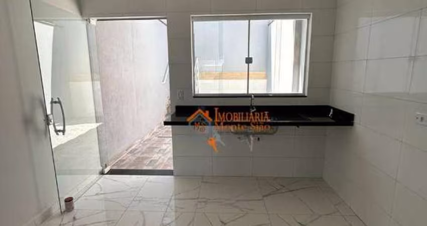Sobrado com 2 dormitórios à venda, 82 m² por R$ 410.000,00 - Jardim Pinheirinho - Itaquaquecetuba/SP