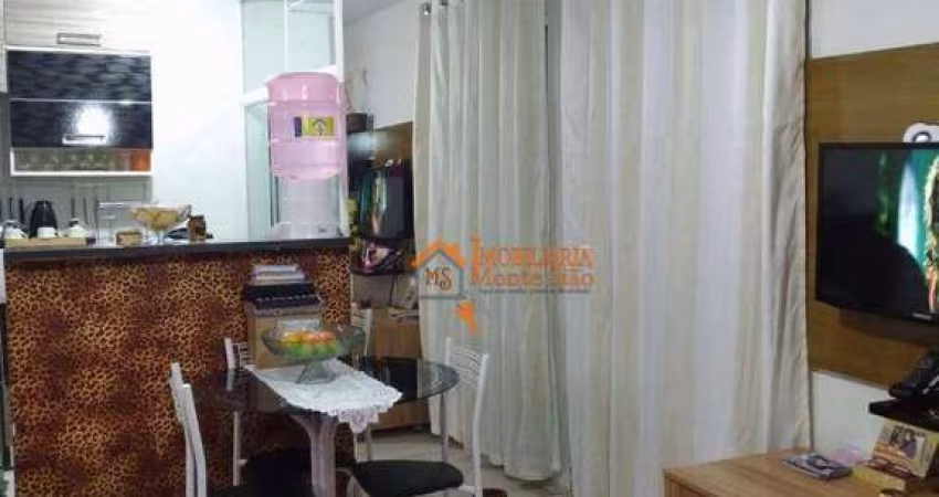 Apartamento com 2 dormitórios à venda, 45 m² por R$ 245.000,00 - Água Chata - Guarulhos/SP