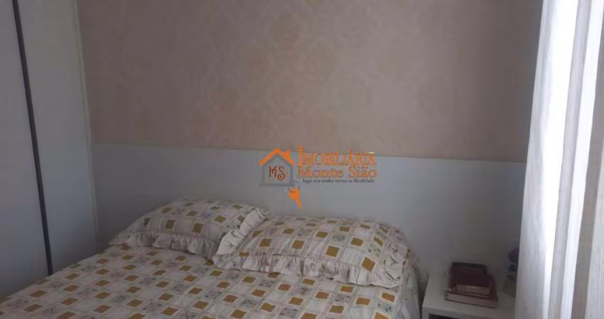 Apartamento com 2 dormitórios à venda, 42 m² por R$ 265.000,00 - Água Chata - Guarulhos/SP