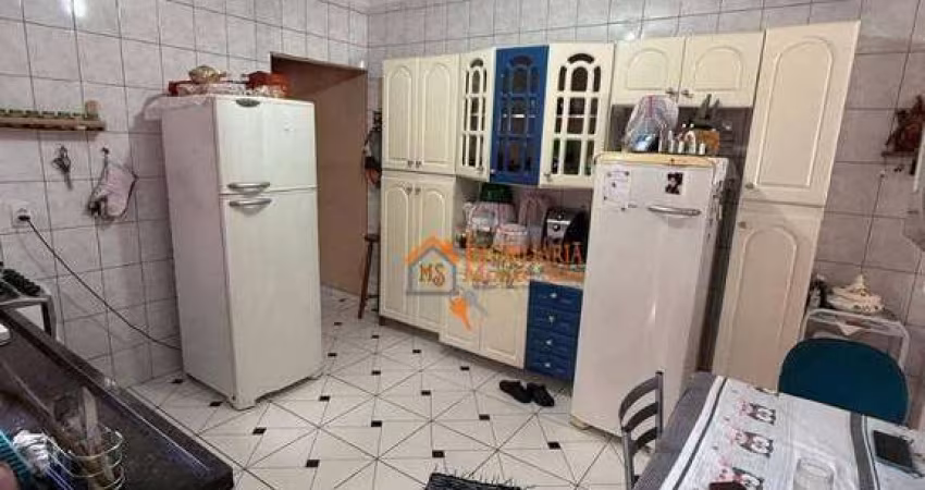 Sobrado com 3 dormitórios à venda, 140 m² por R$ 550.000,00 - Jardim Adriana - Guarulhos/SP