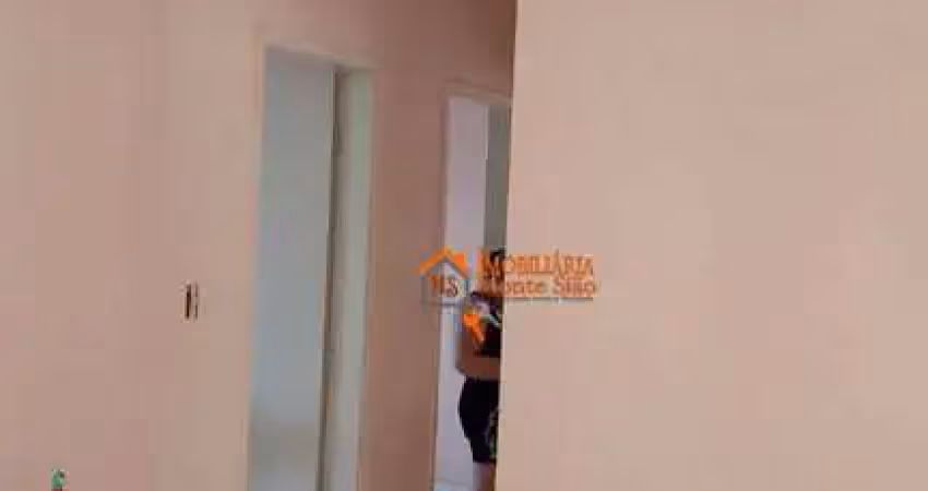 Apartamento com 2 dormitórios à venda, 44 m² por R$ 197.000,00 - Parque Uirapuru - Guarulhos/SP