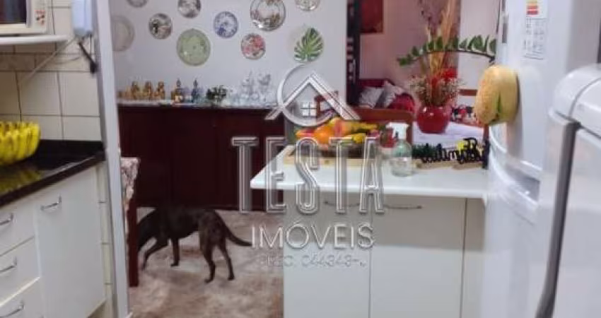Casa para venda com 156 m² e 2 quartos em Núcleo Habitacional Mary Dota, Bauru - SP