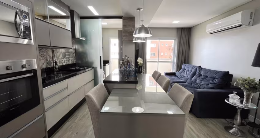Apartamento com 02 quartos sendo 01 suíte 02 BWC localizado em Areias, São José - SC.