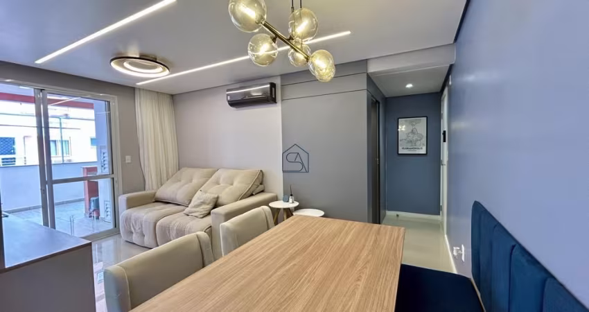 Apartamento com 02 quartos 01 BWC localizado em Barreiros, São José - SC.