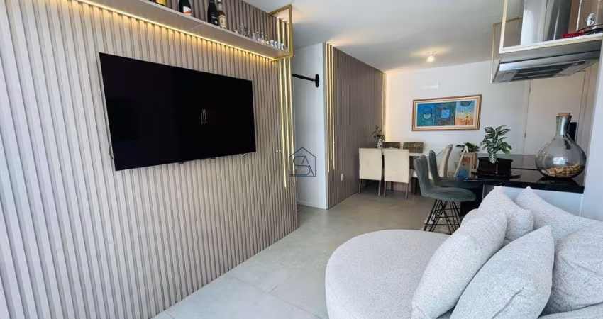 Apartamento com 03 quartos sendo 01 suíte 02 BWC localizado em Areias, São José - SC.