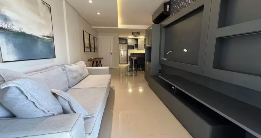 Apartamento com 02 quartos sendo 01 suíte 02 BWC localizado em Campinas, São José - SC.