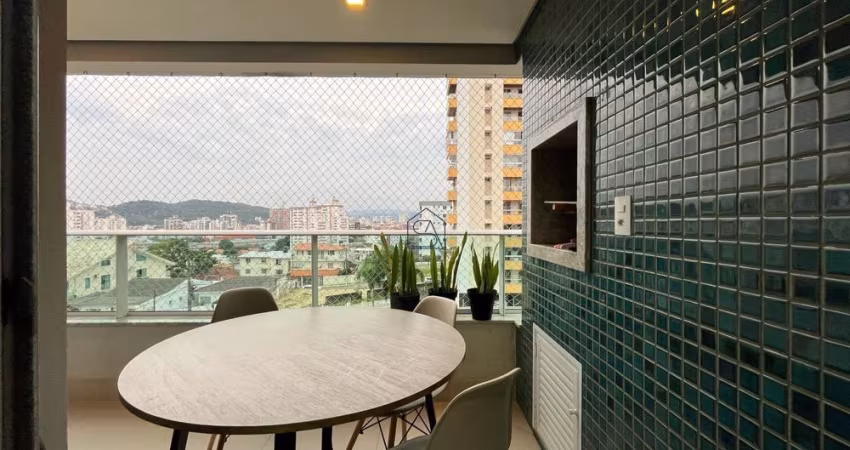 Apartamento com 02 quartos sendo 01 suíte 02 BWC localizado em Barreiros, São José - SC.