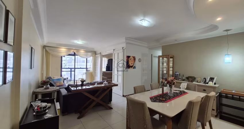 Apartamento com 02 quartos sendo 01 suíte e 03 BWC localizado em Campinas, São José - SC.