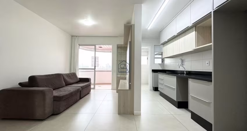 Apartamento com 03 quartos sendo 01 suíte e 02 BWC localizado no bairro Nossa Senhora do Rosário, São José - SC.
