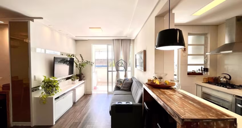 Apartamento com 03 quartos sendo 01 suíte e 02 BWC localizado no Kobrasol, São José - SC.