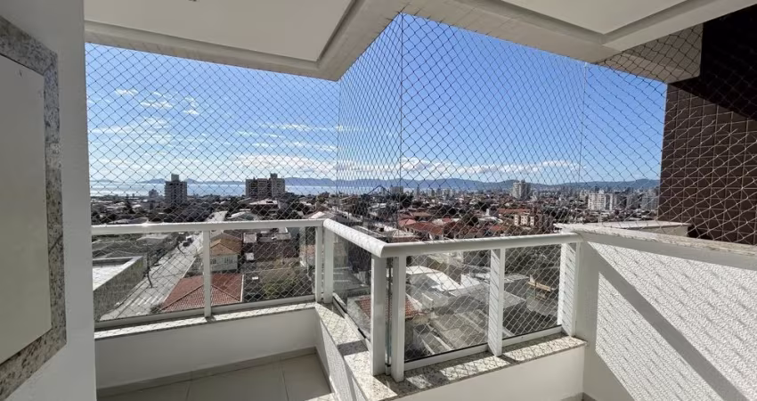 Apartamento com 03 quartos sendo 01 suíte 02 BWC localizado no Jardim Cidade de Florianópolis, São José - SC.