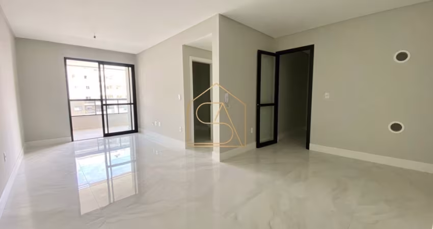 Apartamento com 02 quartos sendo 02 suítes e 03 BWC localizado em Campinas, São José - SC.