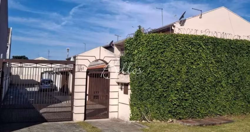 Casa com 3 quartos à venda na Aracaju, 251, Cajuru, Curitiba