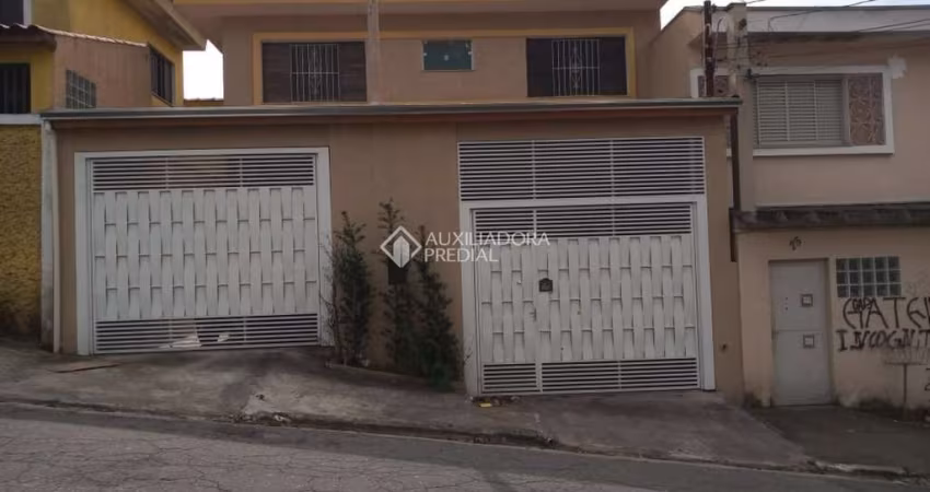 Casa com 3 quartos à venda na Rua Buri, 65, Vila Pires, Santo André
