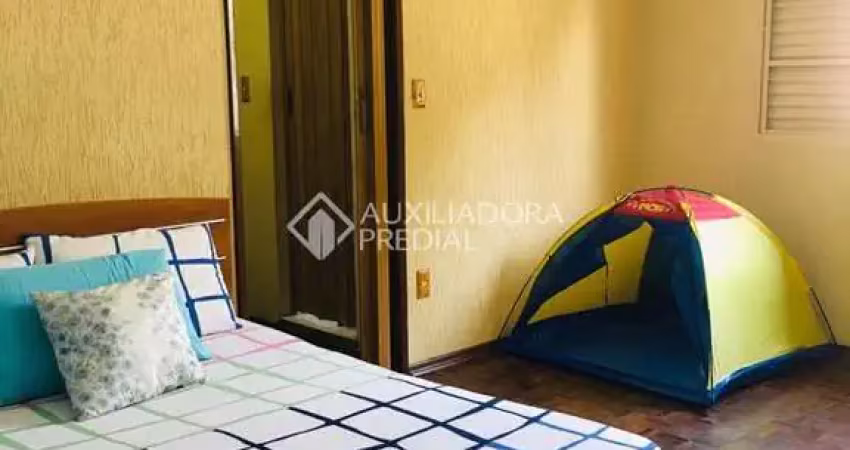 Casa com 2 quartos à venda na Rua Aguapeí, 396, Santa Maria, Santo André