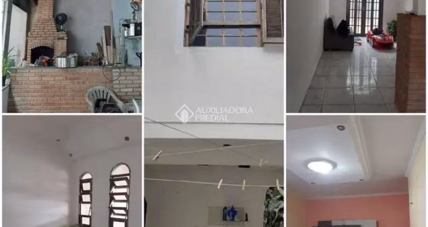 Casa com 4 quartos à venda na ENSEADA, 16, Conjunto Residencial Nova Bertioga, Mogi das Cruzes