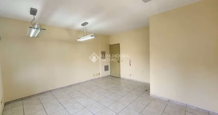 Sala comercial à venda na Rua Costa Barros, 2200, Sítio Pinheirinho, São Paulo
