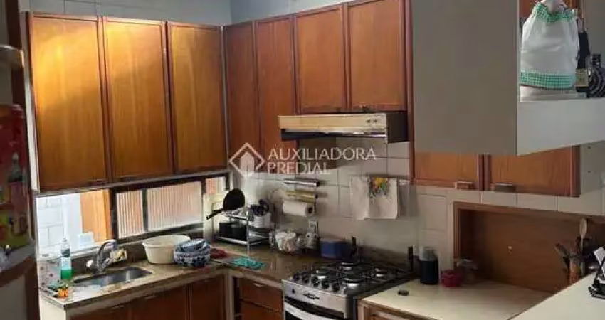 Casa com 3 quartos à venda na Rua São Paulo, 2148, Santa Paula, São Caetano do Sul