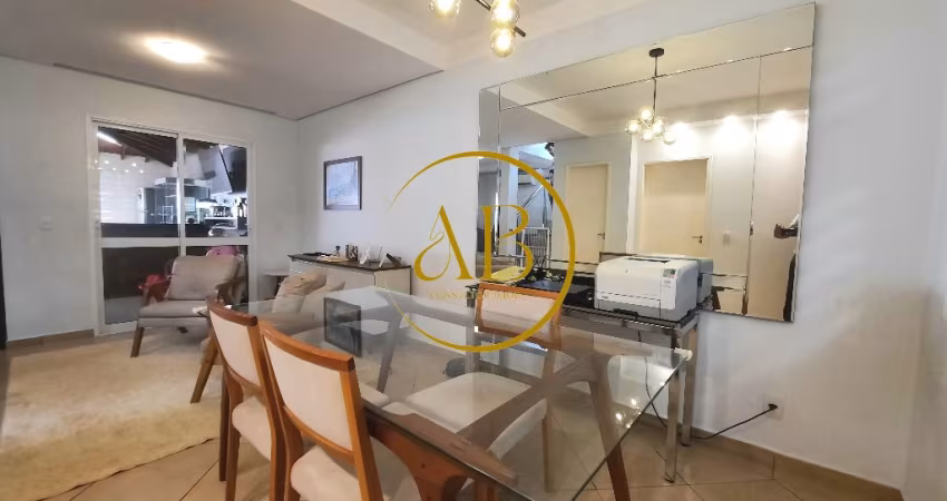 Linda casa num condomínio super valorizado