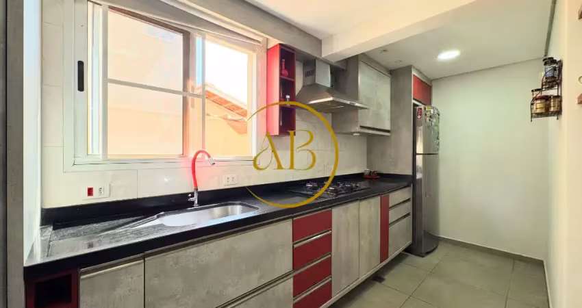 Linda casa com 3 dormitório em condomínio fechado na vila do golf