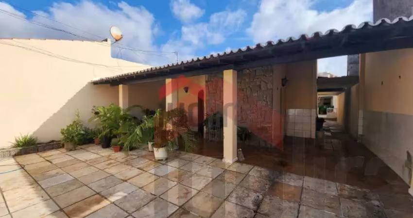 Casa à venda na Rua 04 Quadra L, 10, Cohajap, São Luís