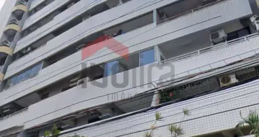 Alugo apartamento no jd renascença com 95 m2, com projetados