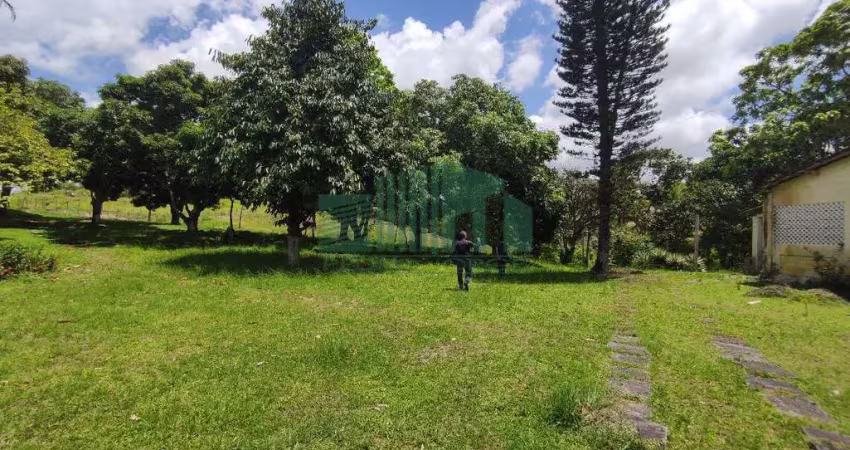 Terreno com 3,66 hectares na beira da br232, moreno