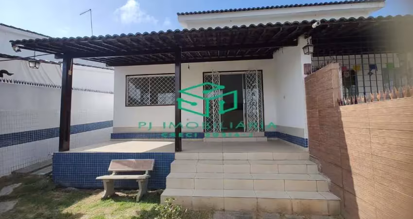 Casa com 3 quartos à venda na Rua São Silvestre, Nossa Senhora Aparecida, Gravatá