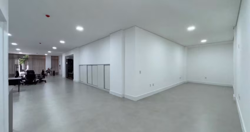Sala Comercial Térrea - Locação - Balneário Camboriú