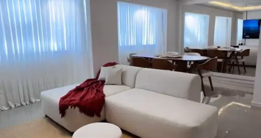 Apartamento quadra mar mobiliado à venda em balneário camboriú
