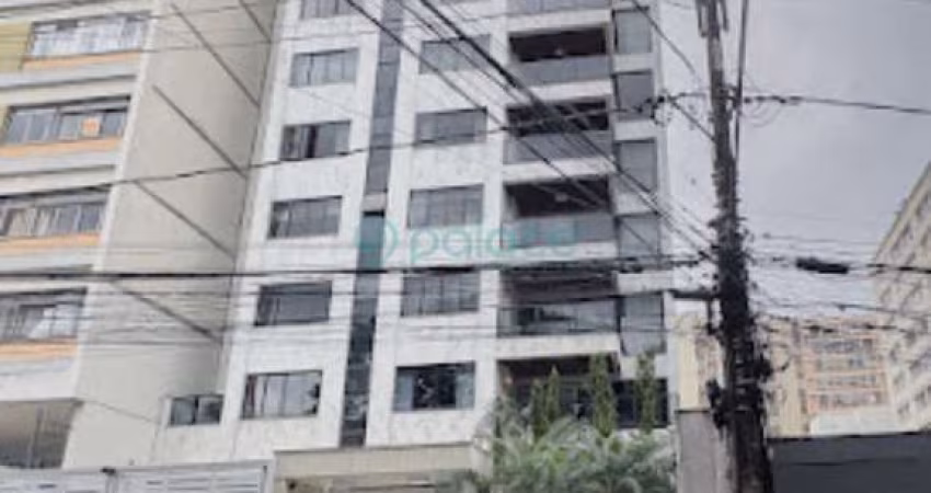 Um por andar com 3 quartos(reversível para 4) ao lado do Parque Halfeld